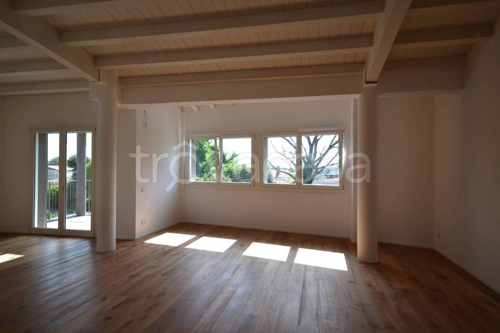 appartamento in vendita a Treviso in zona Centro Storico