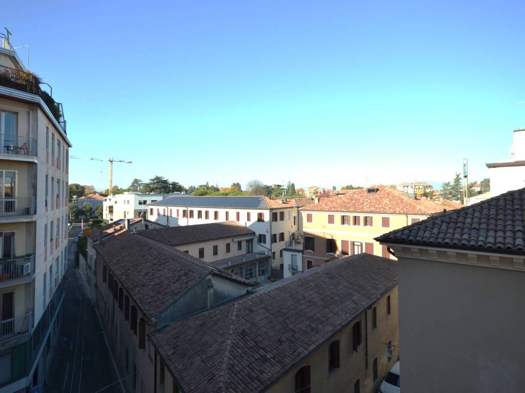 appartamento in vendita a Treviso in zona Centro Storico