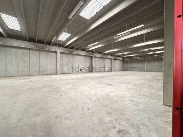 capannone in vendita a Treviso in zona San Giuseppe