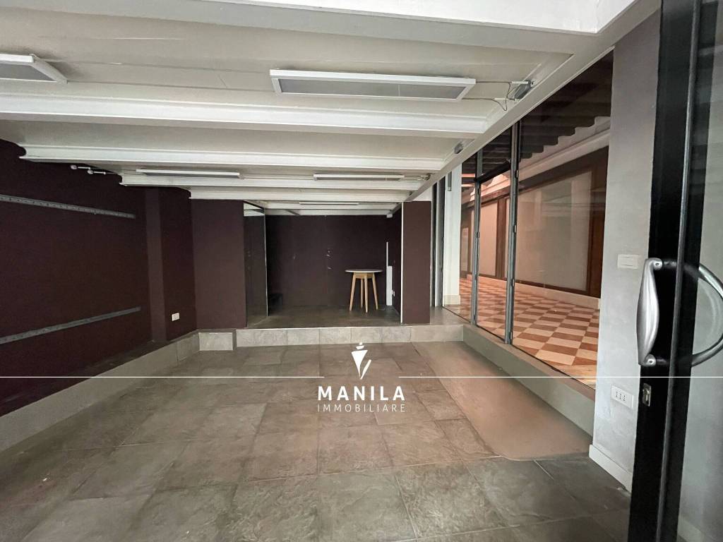 negozio in vendita a Treviso in zona Centro Storico