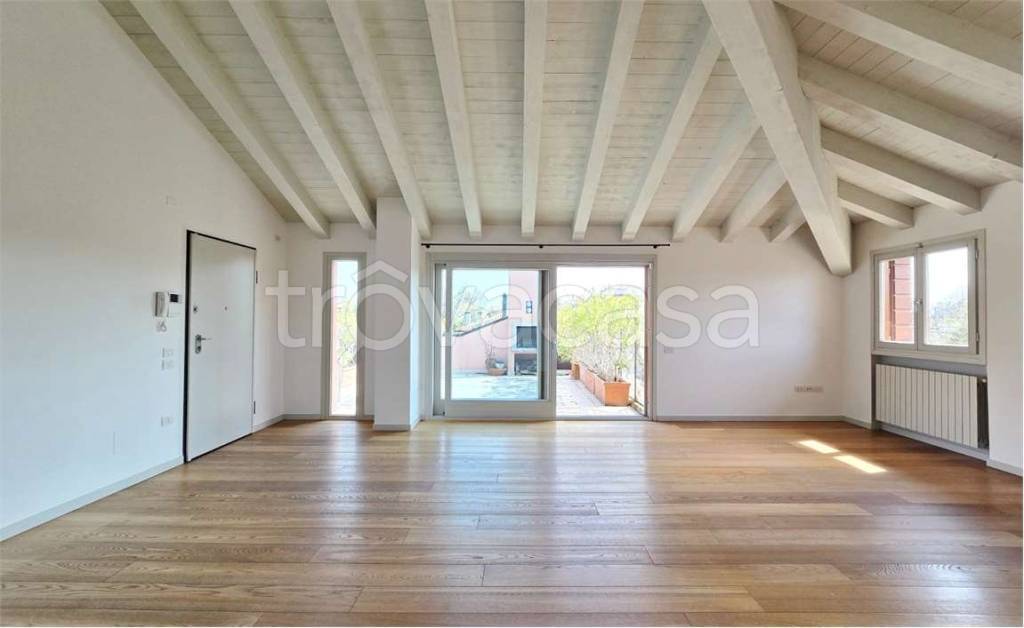 appartamento in vendita a Treviso in zona Ghirada / San Zeno