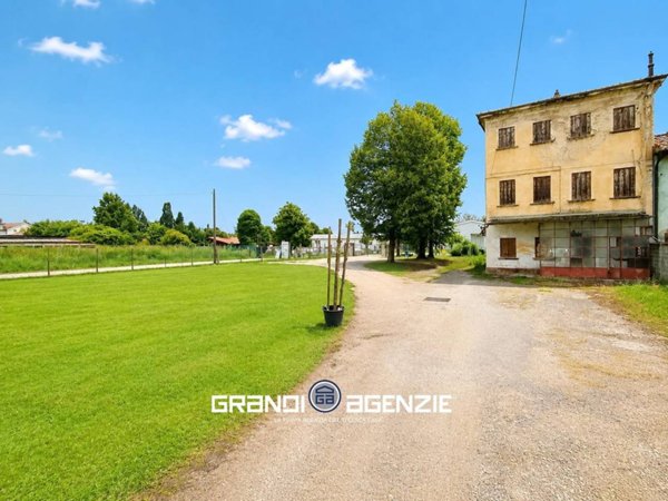 casa indipendente in vendita a Treviso in zona Canizzano
