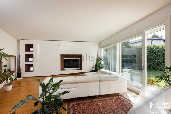 casa indipendente in vendita a Treviso in zona Santa Bona