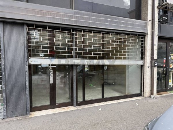 locale commerciale in vendita a Treviso