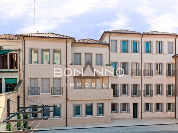 appartamento in vendita a Treviso in zona Centro Storico