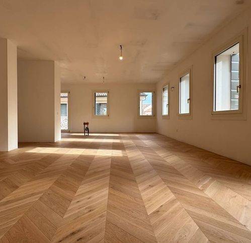 appartamento in vendita a Treviso in zona Centro Storico