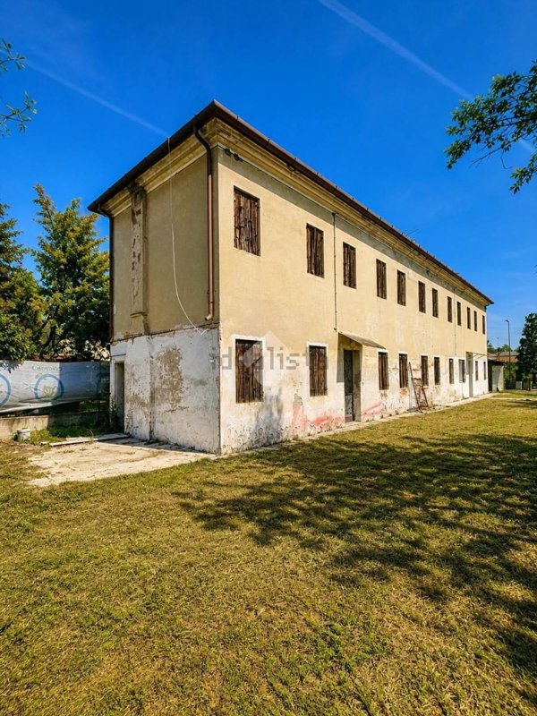 casa indipendente in vendita a Treviso in zona Centro Storico