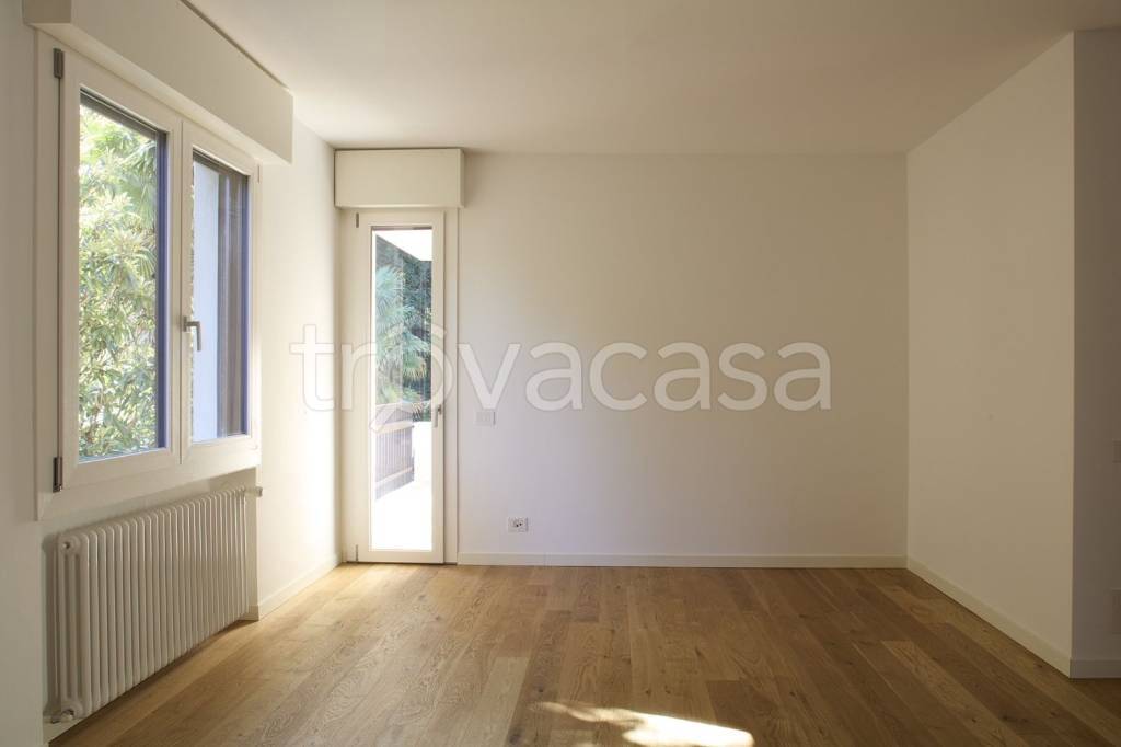 appartamento in vendita a Treviso in zona Ghirada / San Zeno