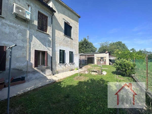 casa indipendente in vendita a Treviso in zona Sant'Antonino