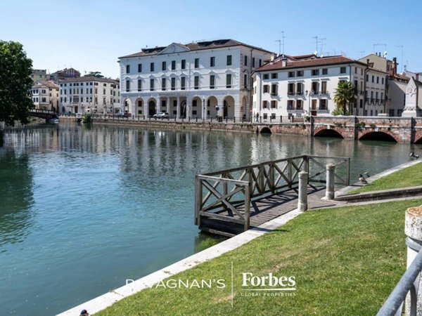 appartamento in vendita a Treviso in zona Centro Storico