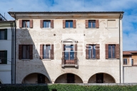 casa indipendente in vendita a Treviso in zona Centro Storico