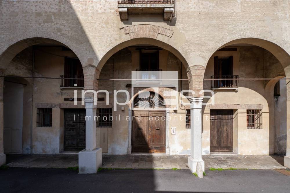 casa indipendente in vendita a Treviso in zona Centro Storico