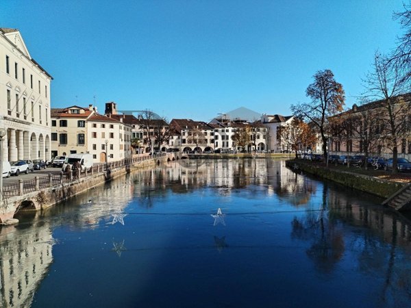 appartamento in vendita a Treviso in zona Centro Storico