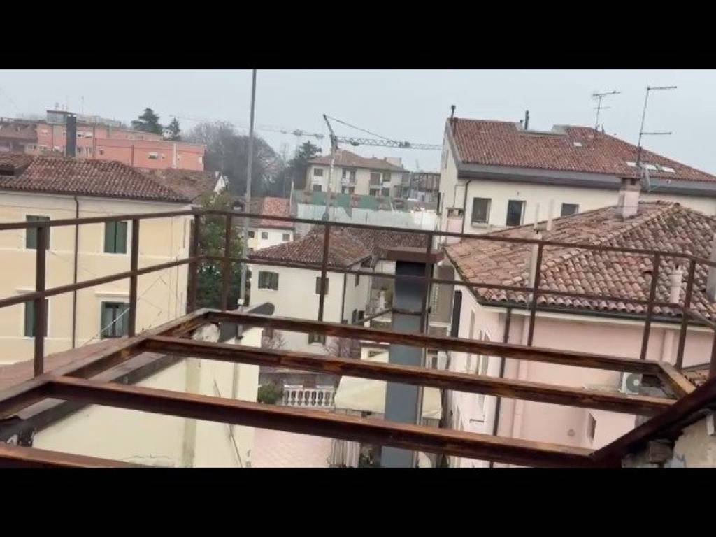 casa indipendente in vendita a Treviso in zona Centro Storico