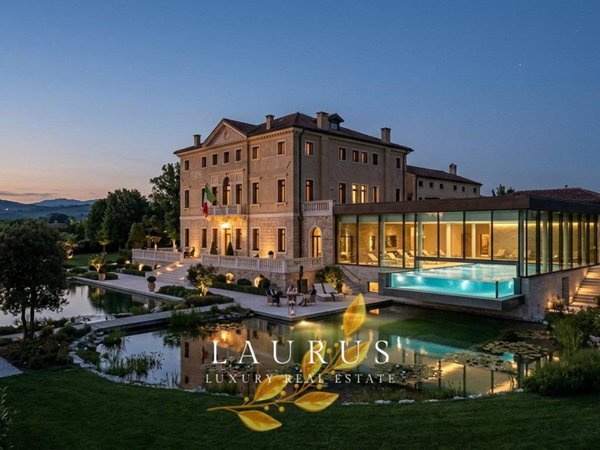 intera palazzina in vendita a Treviso in zona Centro Storico