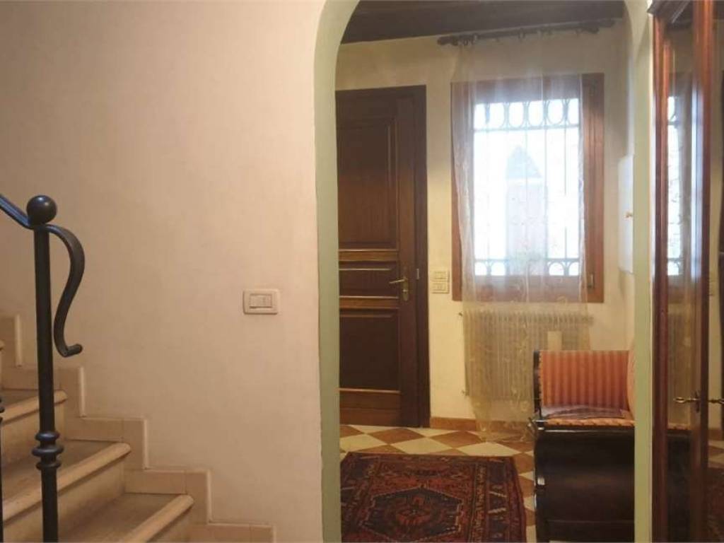 intera palazzina in vendita a Treviso in zona Centro Storico