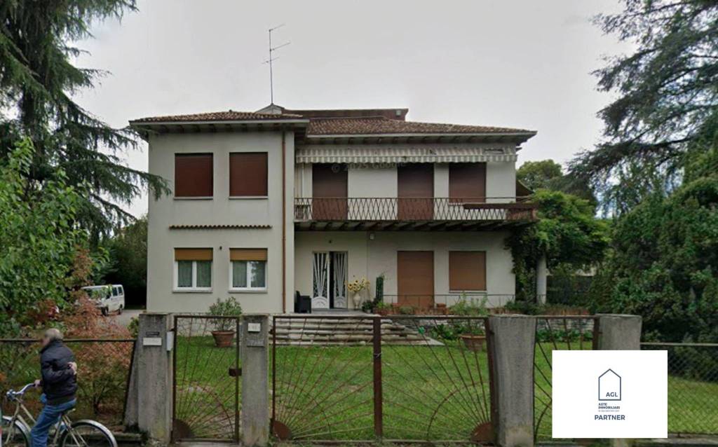 appartamento in vendita a Treviso in zona Ghirada / San Zeno