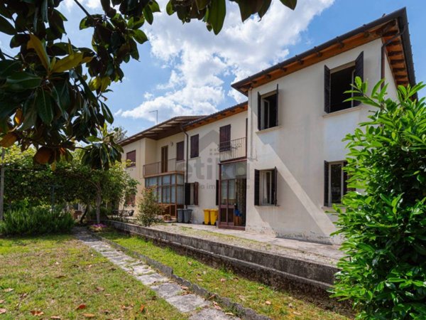 casa indipendente in vendita a Treviso in zona Centro Storico