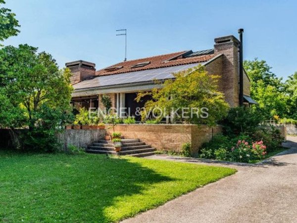 casa indipendente in vendita a Treviso in zona Santa Bona