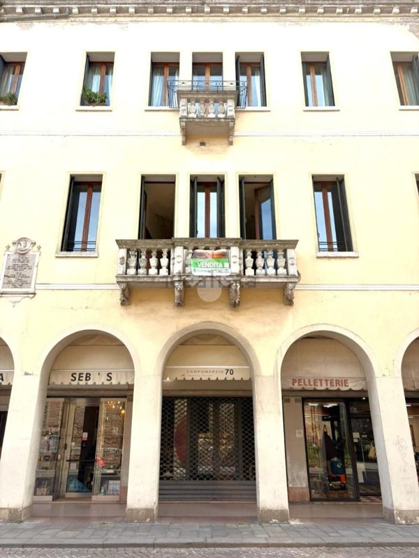 appartamento in vendita a Treviso in zona Centro Storico