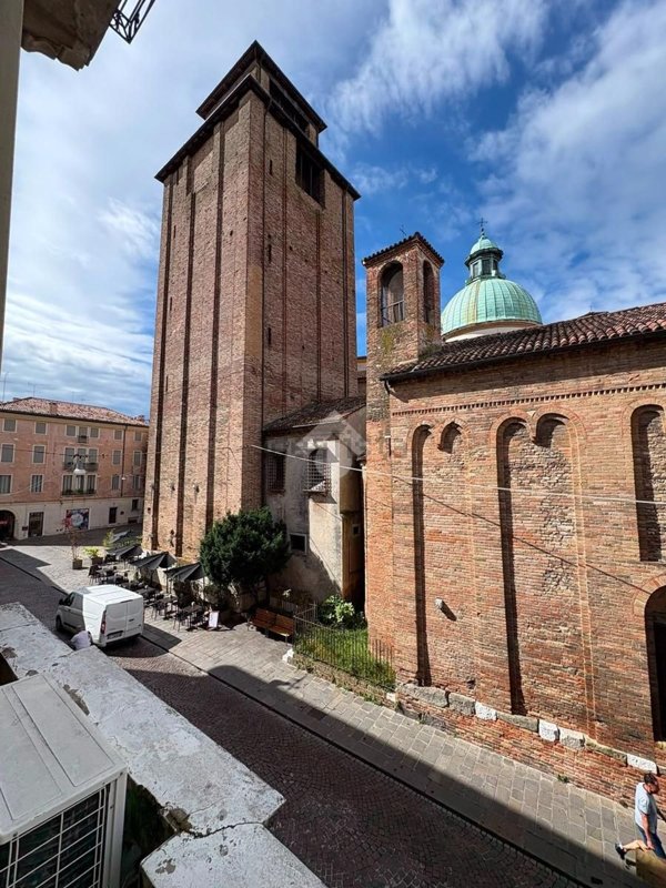 appartamento in vendita a Treviso in zona Centro Storico