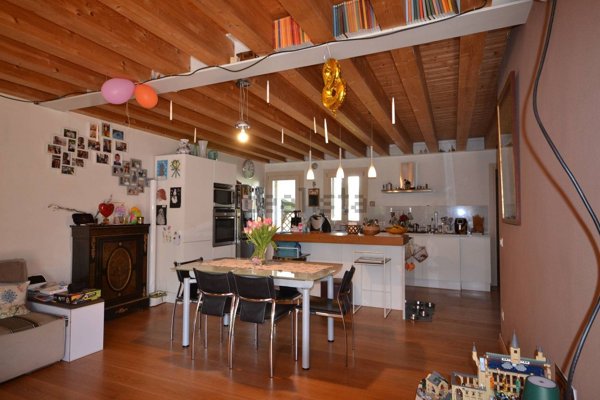 casa indipendente in vendita a Treviso in zona Centro Storico