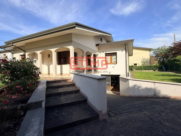 casa indipendente in vendita a Treviso in zona Santa Bona