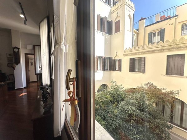 appartamento in vendita a Treviso in zona Centro Storico
