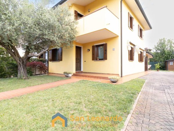 casa indipendente in vendita a Treviso in zona Ghirada / San Zeno
