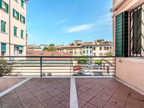 appartamento in vendita a Treviso in zona Centro Storico