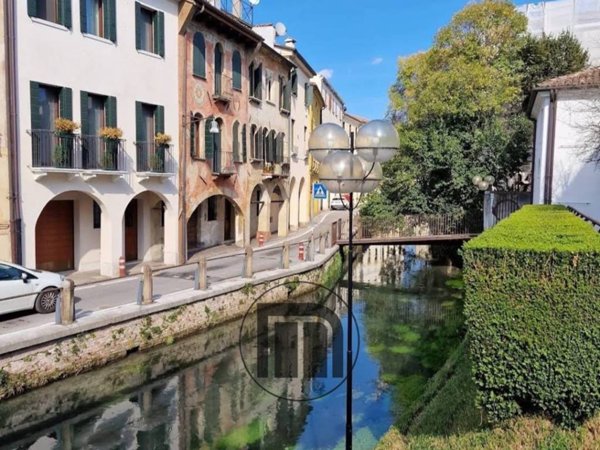 appartamento in vendita a Treviso in zona Centro Storico