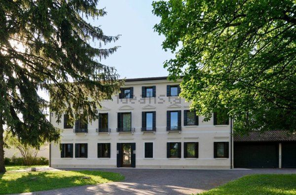 casa indipendente in vendita a Treviso in zona Centro Storico