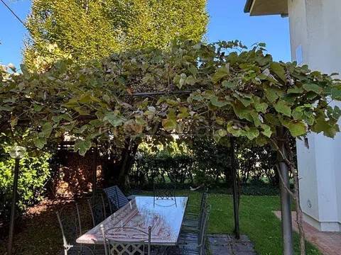 casa indipendente in vendita a Treviso in zona San Pelaio