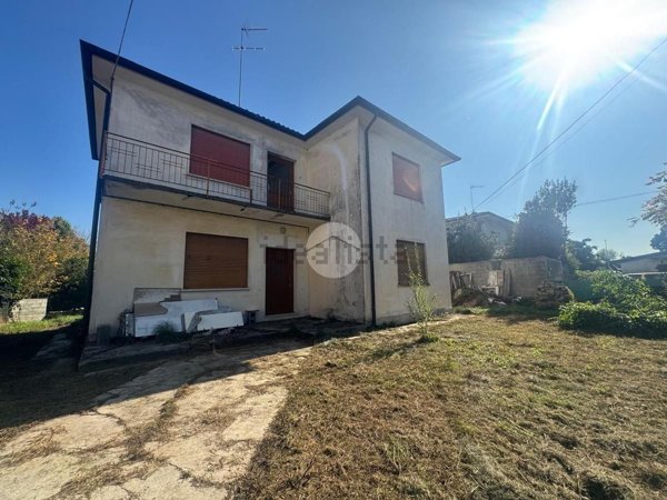 casa indipendente in vendita a Treviso in zona Ghirada / San Zeno