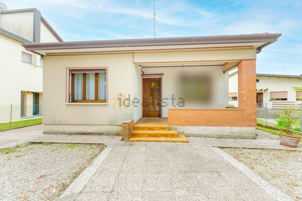 casa indipendente in vendita a Treviso in zona San Lazzaro