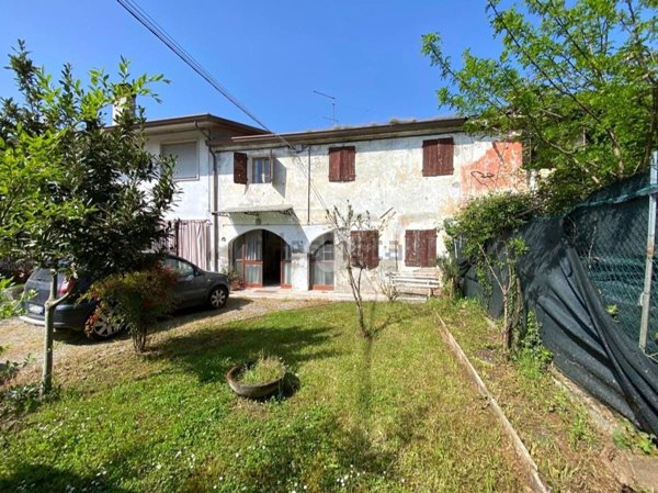 casa indipendente in vendita a Treviso in zona San Lazzaro