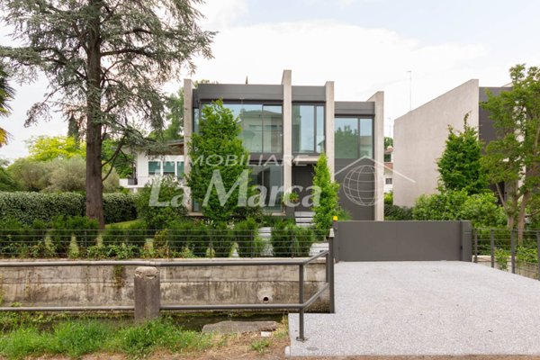 casa indipendente in vendita a Treviso in zona Centro Storico