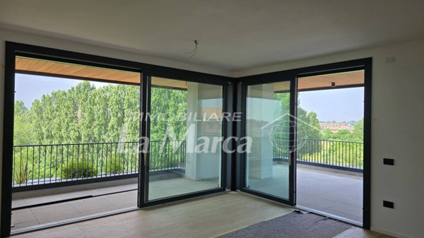appartamento in vendita a Treviso in zona Ghirada / San Zeno