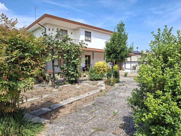 casa indipendente in vendita a Treviso in zona Santa Bona