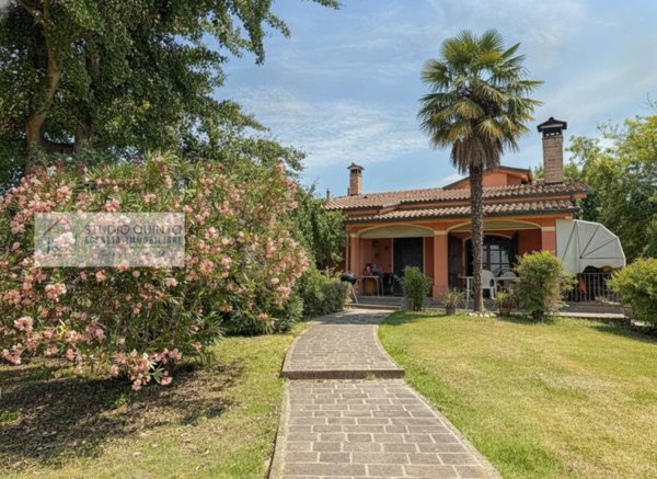 casa indipendente in vendita a Treviso in zona Sant'Angelo