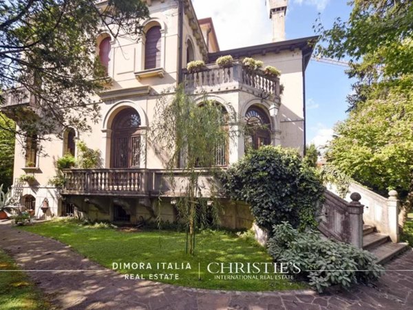 casa indipendente in vendita a Treviso in zona Centro Storico