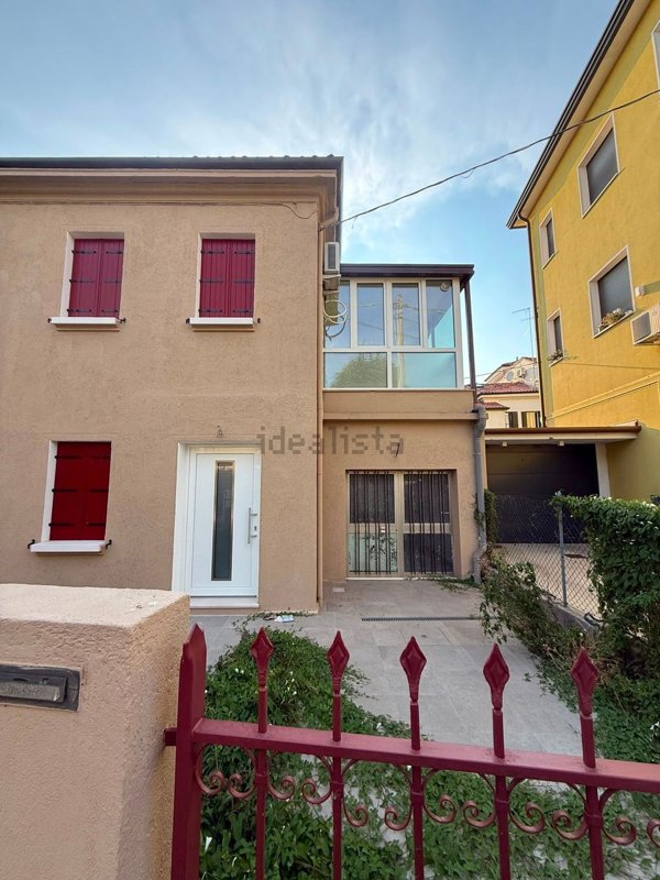 casa indipendente in vendita a Treviso