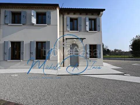 casa indipendente in vendita a Treviso in zona Sant'Angelo