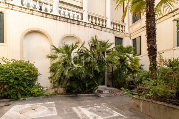 casa indipendente in vendita a Treviso in zona Centro Storico