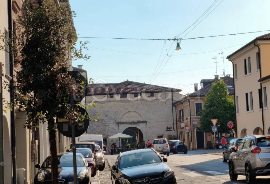 appartamento in vendita a Treviso in zona Centro Storico
