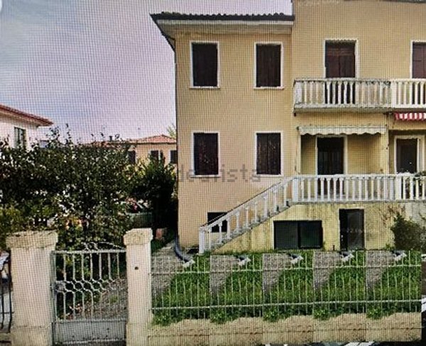 casa indipendente in vendita a Treviso in zona Centro Storico