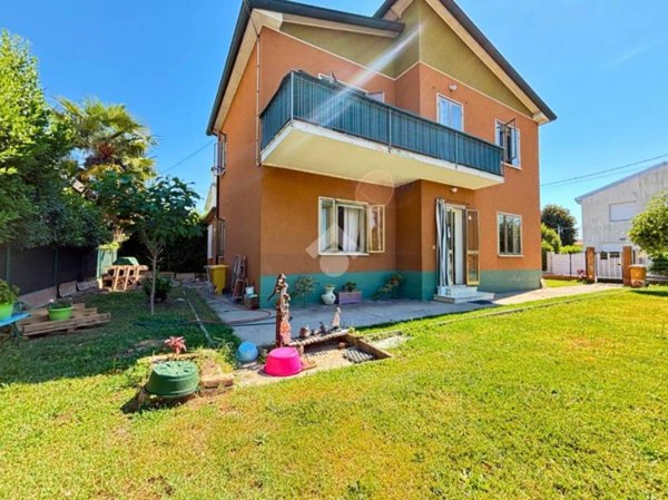 casa indipendente in vendita a Treviso in zona Sant'Antonino