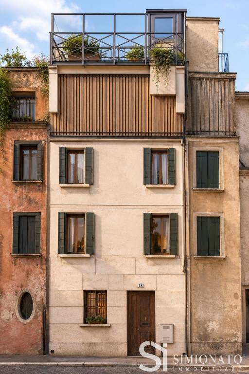 casa indipendente in vendita a Treviso in zona Centro Storico