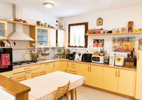 casa indipendente in vendita a Treviso in zona Canizzano