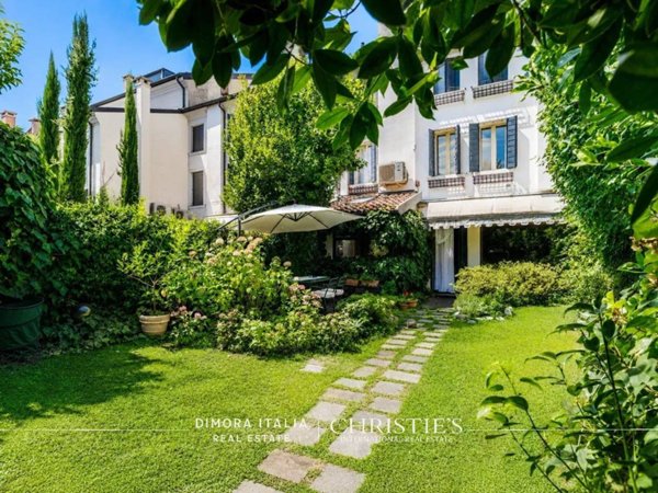 casa indipendente in vendita a Treviso in zona Centro Storico